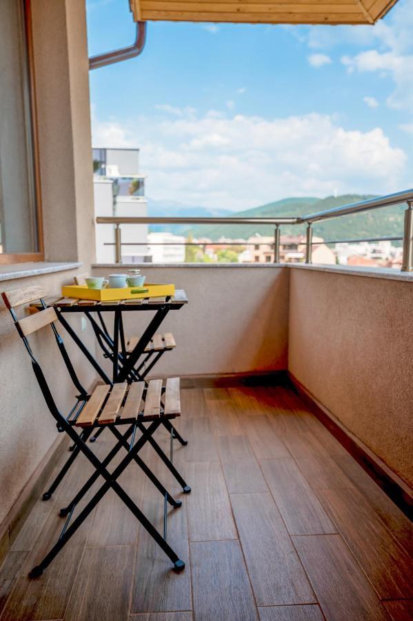 City View Apartment With 2 Bedrooms And Free Garage ブラゴエヴグラト エクステリア 写真