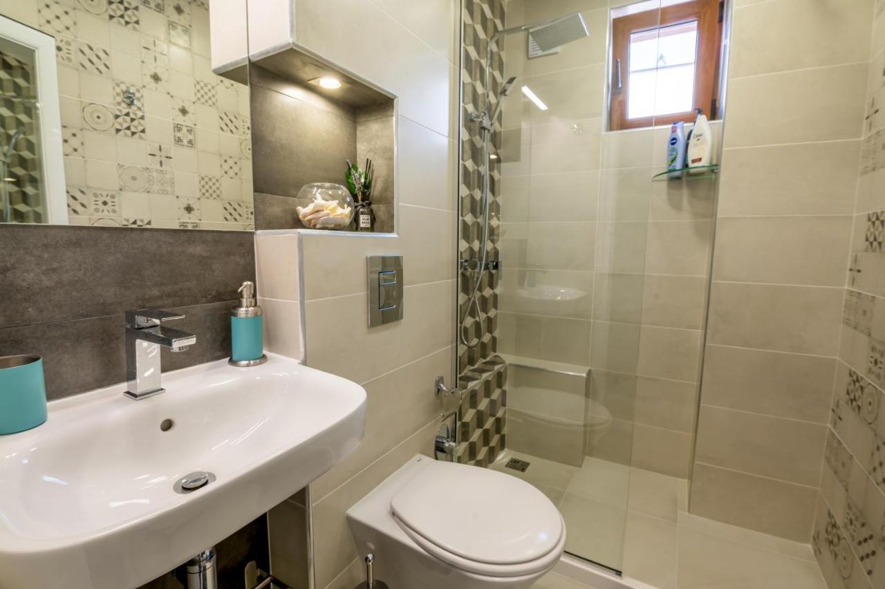 City View Apartment With 2 Bedrooms And Free Garage ブラゴエヴグラト エクステリア 写真